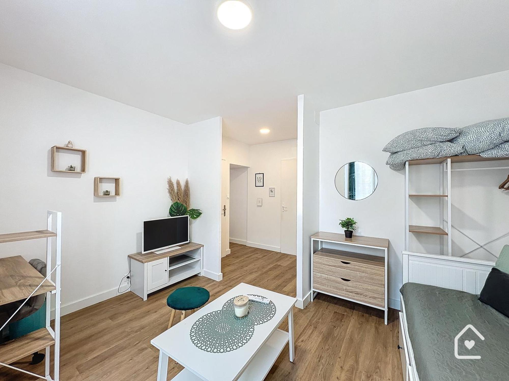 Les Bords Du Clain - Entree Autonome Apartment